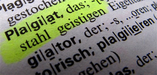 Dr. med. per Copy und Paste? Experten wollen 50.000 Doktorarbeiten unter die Lupe nehmen und prüfen, ob abgeschrieben wurde.