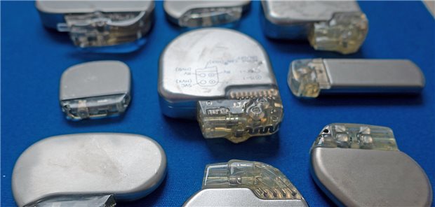 Schrittmacher, Loop-Rekorder und Defibrillatoren, explantiert – nach dem Tod der Träger? Wenn ja, erhält, wer die Devices abfragt, Informationen zu ihrem Sterben.