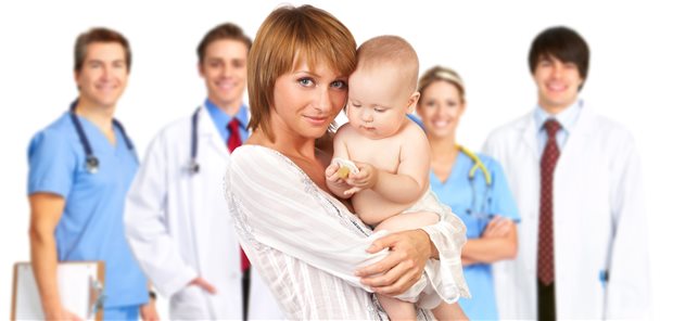 Familie und Beruf sind in der Praxis oft, aber nicht immer besser miteinander vereinbar als in der Klinik. „Wir müssen uns nach den Wünschen der jüngeren Generation richten“, betonte die Bundestagsabgeordnete und Kinder- und Jugendärztin Nezahat Baradari (SPD) beim apoTalk der Deutschen Apotheker- und Ärztebank.