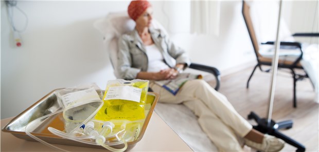 Fasten vor der Chemotherapie konnte in Studien etwa Fatigue oder gastrointestinale Nebenwirkungen reduzieren. 