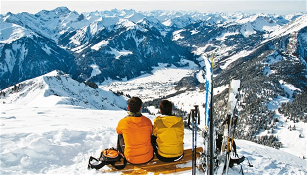 Und tief im Tal liegt der Bregenzerwald Faszinierender Ausblick: Über den Dächern des Bregenzerwalds.
