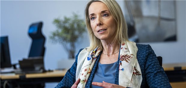 Stefanie Stoff-Ahnis