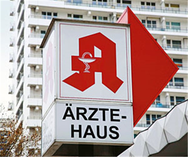 Ein Rettungsschirm vor zu viel Staatseinfluss Fehlt der Arzt, finden auch Apotheker keinen Nachfolger, warnen beide Berufsgruppen.