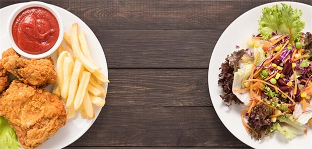 Die neue Freiheit auf dem Teller Fette Pommes oder frischer Salat? Anstelle von Verzicht oder Kalorienzählen plädiert eine Ernährungswissenschaftlerin jetzt für ein Konzept des Bauchgefühls.