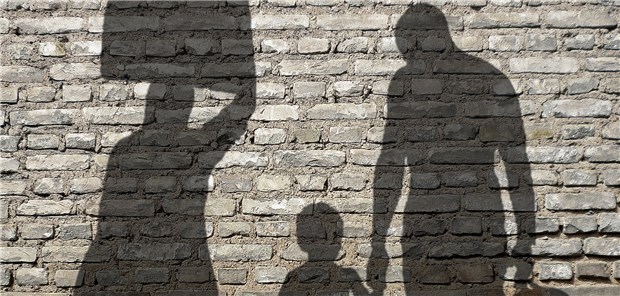 Flüchtlinge – keine große Krankheitsgefahr Flucht und Vertreibung sind nur eine Facette der Migration. Viel öfter geht es den Migranten um die Arbeitssuche in Europa.