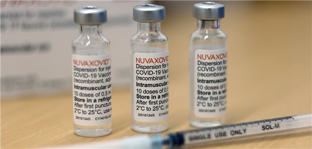 Folgt die Europäische Kommission der Empfehlung des CHMP, kann Nuvaxovid™ zukünftig auch zur Auffrischimpfung eingesetzt werden.
