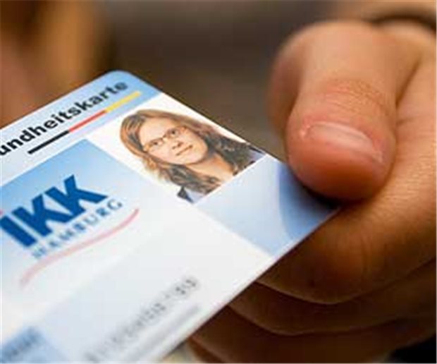 E-Card: Geduld mit Fotoverweigerern hat ein Ende Fotoverweigerer werden künftig gar keine gültige Versichertenkarte mehr in Händen halten.