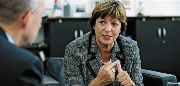 Schmidt hält an Hausarztverträgen fest Frage und Antwort: Bundesgesundheitsministerin Ulla Schmidt im Gespräch mit der "Ärzte Zeitung".