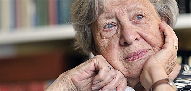 Frauen erkranken bekanntlicher häufiger an Alzheimerdemenz als Männer.