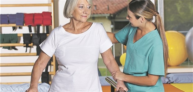 Physiotherapie ist häufig Frauensache Frauen machten 2016 zwei Drittel der Physiotherapie-Patienten aus.