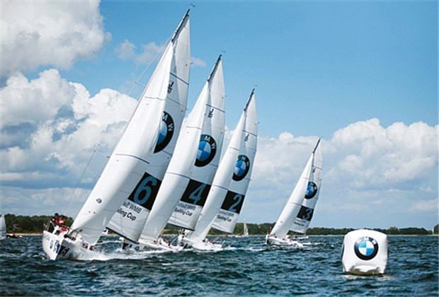 Hamburg winkt mit Segelsport, Kultur und Kulinarik Freude am Segeln vermittelt der BMW Sailing Cup in Hamburg.