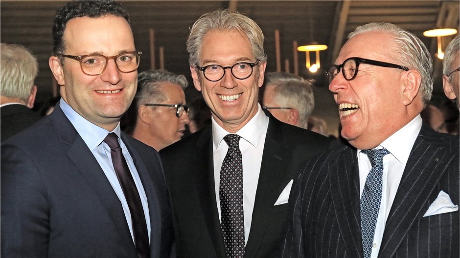 Fröhliches Trio: Spahn, Gassen, Reinhardt.