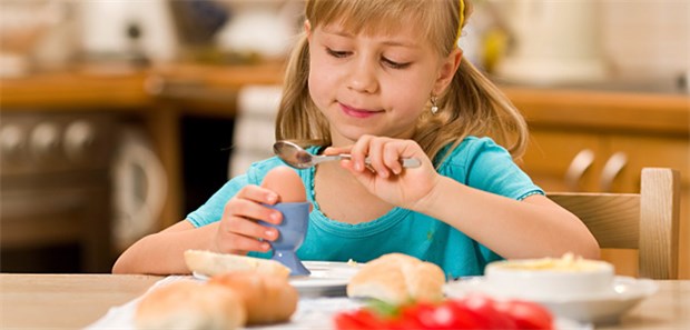 Frühstück zu Hause hält das Herz von Kindern gesund Frühstück zu Hause hält das Herz von Kindern gesund.