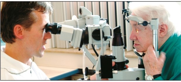 Schützt Sartan vor diabetischer Retinopathie? Für Diabetiker ein Muss: die regelmäßige Augenuntersuchung.