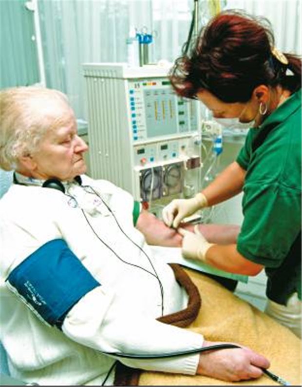 Nephro Update bietet aktuellen Stand bei Nierenkrankheiten Für Patienten, die an einer Niereninsuffizienz erkrankt sind, ist die Dialyse ein wesentlicher Teil ihres Lebens.