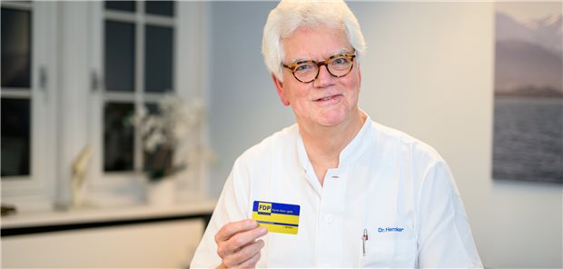 Für den Orthopäden Dr. Torsten Hemker vertritt die FDP keine liberalen Arztinteressen mehr. Deshalb ist er jetzt aus der Partei ausgetreten.
