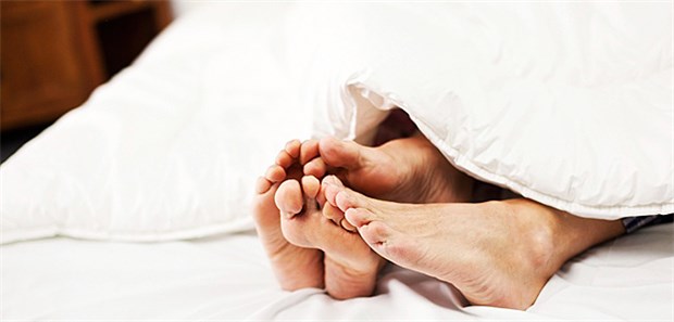 Für den Spaß im Bett greifen Männer auch mal zu freiverkäuflichen Präparaten zur Potenzsteigerung.