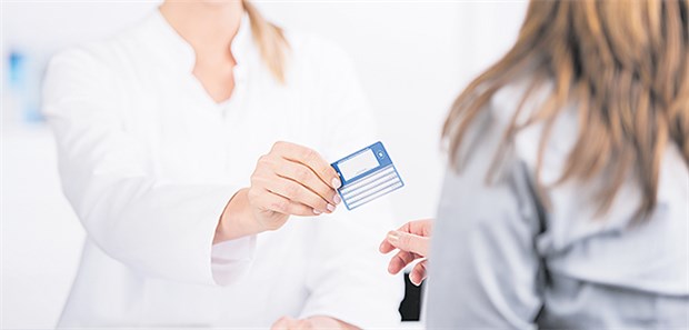 Projekt "NIDA" Für die Behandlung kranker Touristen aus dem EU-Ausland muss die EHIC vorgelegt werden.
