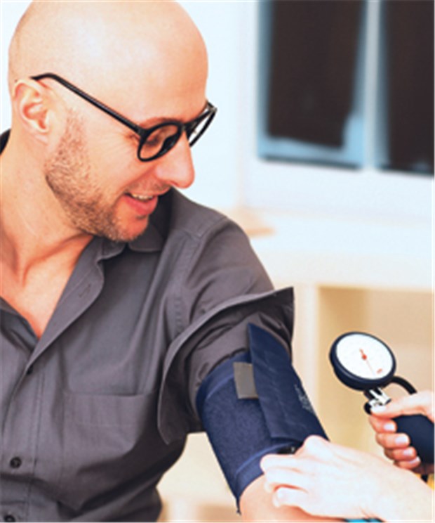 Schwindendes Vertrauen in Hausärzte Für die Zufriedenheit der Patienten in der Praxis zählt nicht nur die medizinische Kompetenz, sondern auch Service und Freundlichkeit.