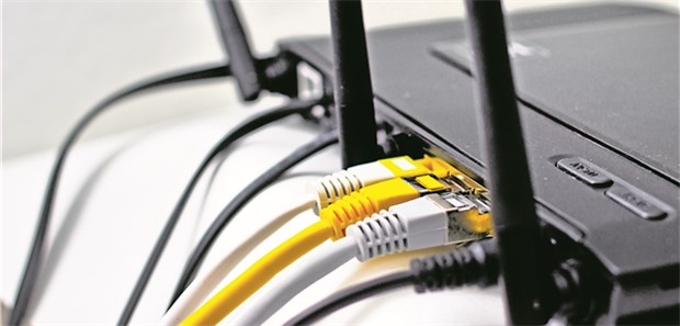 Turbo fürs lahme Praxis-WLAN Funkkontakt mit Extra-Kanal? Moderne WLAN-Technik erlaubt eine effiziente Nutzung der Netze.