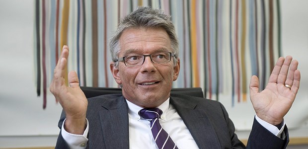 Hecken empfiehlt Tiefenentspannung GBA-Chef Hecken zeigt sich überzeugt, dass eine Korridorlösung statt einer starren Verhältniszahl bei der Bedarfsplanung besser gewesen wäre.