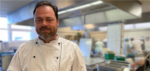Garant für gutes Essen im Carl-Thiem-Klinikum: Spitzenkoch René Schreiber. 