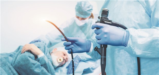 Gastroskopie bei einem Patienten mit Barrett-Ösophagus: Männliches Geschlecht erhöhte in einer Studie das Risiko für das Fortschreiten einer Läsion um den Faktor 2,2.