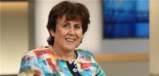 „Die App wird zu mehr Aufwand für die Gesundheitsämter führen!“ Gefragter Talkshow-Gast: BVÖGD-Vorsitzende Dr. Ute Teichert.