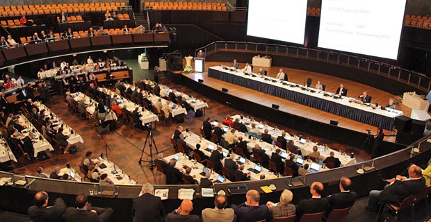 EBM-Reform, Approbation und Weiterbildung Gefüllte Reihen bei der KBV-VV in Hannover.