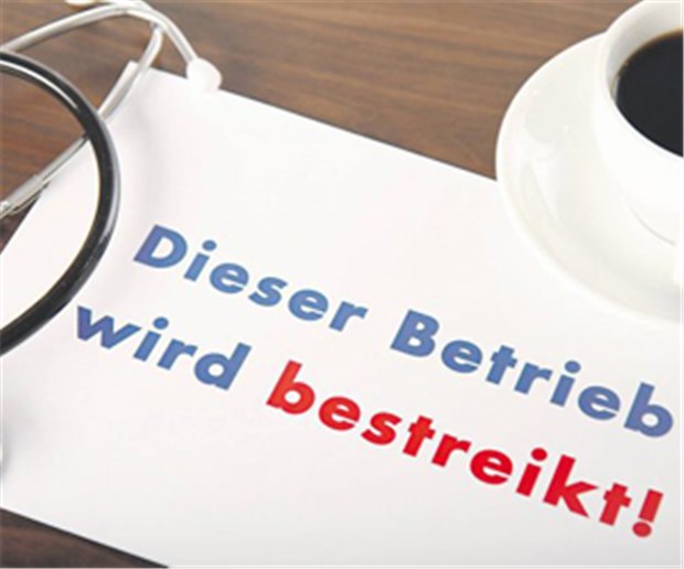 Medi-Chef ruft zum Ärztestreik Geht es nach Medi Baden-Württemberg, sollen Schilder dieser Art am 21. November an vielen Arztpraxen zu sehen sein.