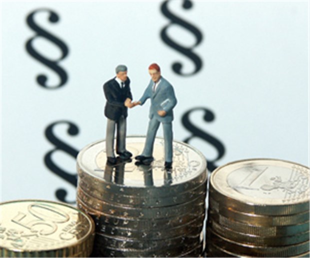 Endlos-Streit um Fremdkassenausgleich Geld: Ein Thema für Juristen.