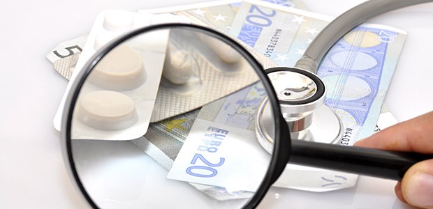 Koalition laviert beim Umgang mit Ärzten Geld, Geschenke und das Verordnungsverhalten von Ärzten - das Thema erzeugt mediales Interesse.