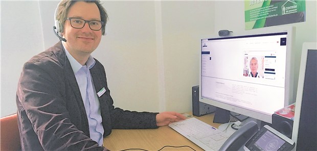 Wie Telemedizin hilft, Versorgungslücken zu schließen Gelebter Alltag: Am Berliner Institut für psychogene Erkrankungen bietet die AOK Nordost bereits seit 2016 Videosprechstunden an. Das Angebot soll nun auf alle 18 Praxen des Centrums für Gesundheit ausgeweitet werden.