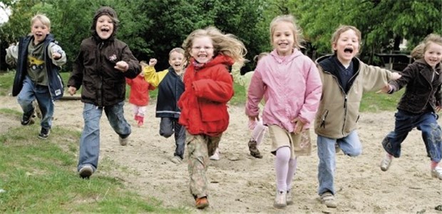 Papilio kann Kindern Flügel verleihen Gemeinsam sich und die Welt entdecken: Zentrale Ziele von Papilio.