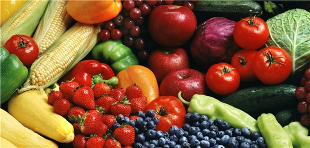 Gemüse und Obst sollten bei Diabetikern auf dem Speiseplan stehen.