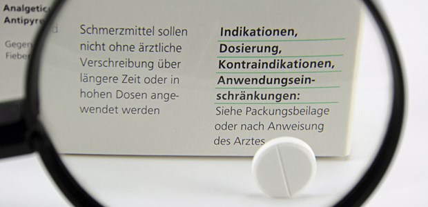 Weniger Schmerzen, mehr Nierenkrebs Genau hinsehen bei der Therapie mit NSAR: Risiken und Nutzen gilt es genau abzuwägen.