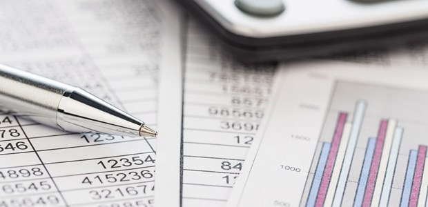 So entdecken Sie Erlösgefahren Genau nachrechnen heißt es jetzt bei den Praxiserlösen im 4. Quartal. Dann lässt sich rechtzeitig gegensteuern.