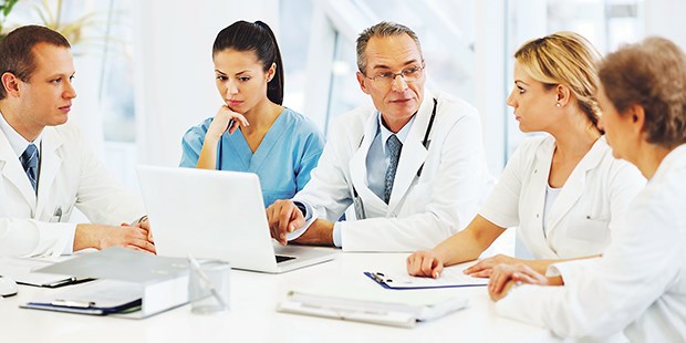 Gerade wenn es um die Abstimmung mit ärztlichen Kollegen verschiedener Fachrichtungen geht, ist der E-Postbrief ein ideales Kommunikationsmittel.