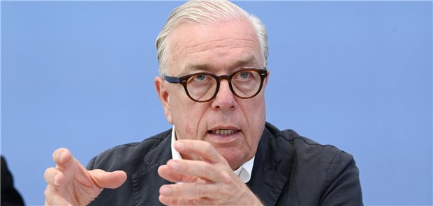 Reinhardt: Suizidprävention muss durch gesetzliche Regelung gefestigt werden BÄK-Präsident Dr. Klaus Reinhardt