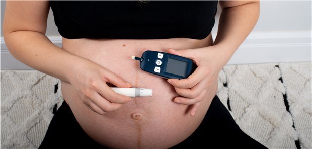 Gestationsdiabetes: Das Risiko verstärke sich wohl nach vergleichsweise spätem Embryo-Transfer.