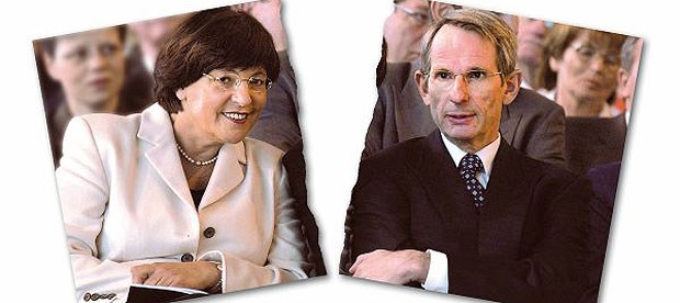 Geplante Gesundheitsreform bringt Ärzte auf die Palme Gestörtes Verhältnis: Im Jahr 2003 hatten sich Ulla Schmidt und Jörg-D. Hoppe wenig zu sagen.