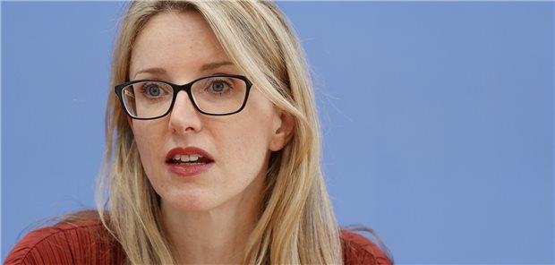 Ethikrat fordert: Gesundheitsdaten für medizinische Forschung stärker nutzen „Gesundheitsdaten bergen ein enormes Potenzial für das Patientenwohl“: Professor Alena Buyx, Vorsitzende des Deutschen Ethikrats.