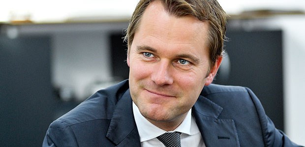 Notdienst-Zuschüsse für Apotheker Gesundheitsminister Daniel Bahr will einen eigenen Fonds einrichten, aus denen Apotheker einen Notdienst-Zuschlag erhalten sollen.