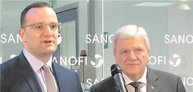 Spahn und Bouffier besuchen Sanofi Gesundheitsminister Jens Špahn und Hessens Ministerpräsident Volker Bouffier auf Stippvisite am Pharma-Produktionsstandort Höchst. Winnat