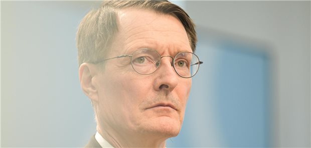Lauterbach legt sich mit den Ländern an: Zustimmungspflicht lehnen wir ab Gesundheitsminister Karl Lauterbach (SPD) bleibt bei seiner Linie: Das Gesetz zur Krankenhausreform soll nicht von der Zustimmung der Länder im Bundesrat abhängig sein.