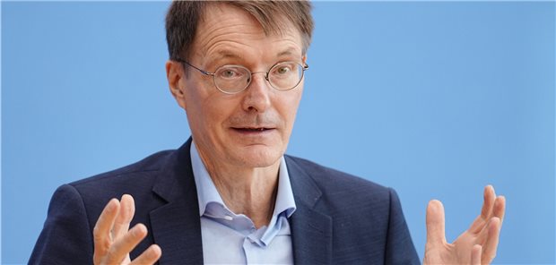 Omikron zwingt Bund und Länder zum Handeln Gesundheitsminister Karl Lauterbach rechnet mit einer schnellen Entscheidung über eine Verkürzung der Quarantänefristen bei Corona-Infektionen.