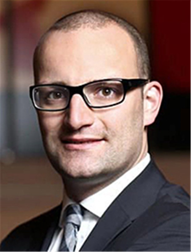 "Man kann keine gute Versorgung gegen die Ärzte organisieren!" Gesundheitspolitiker Spahn: "Wir hoffen, dass der neue Fonds bei den KVen Tatendrang auslöst."
