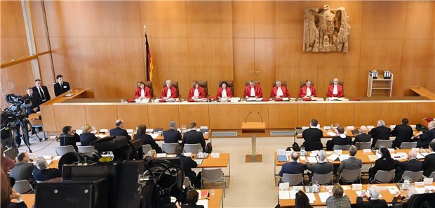 Bundesverfassungsgericht urteilt 2021 über Masernimpfpflicht und Triage Gesundheitsthemen von hoher Bedeutung stehen auch 2021 auf der Agenda der Verfassungsrichter.