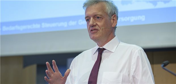 Gesundheitsweiser Gerlach: „Wir sind im Blindflug!“ Gesundheitsweiser Professor Ferdinand Gerlach.