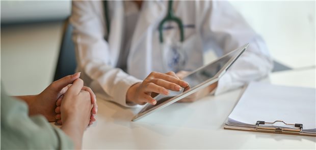 Projekte für digitale Patientenversorgung ausgezeichnet Gewinner des Digitalen Gesundheitspreises ist „Mentalis“. Noch im Krankenhaus wird die App zur Nachsorge für Menschen mit psychischer Erkrankung individuell auf die Patienten eingestellt. (Symbolbild)